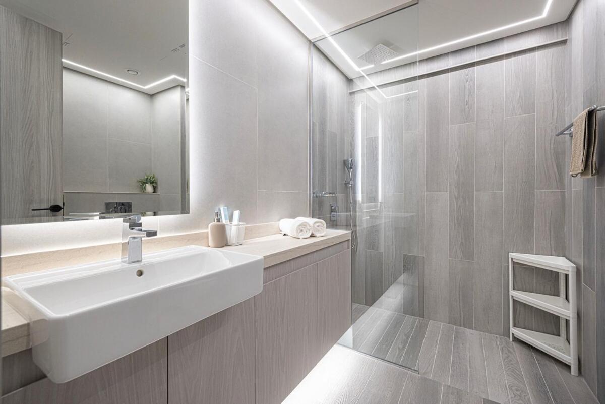 Apartment Minimalist Luxe Village Retreat *